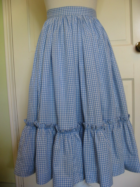 gold country girls: Gingham Again? Yes, But Only Blue This Time