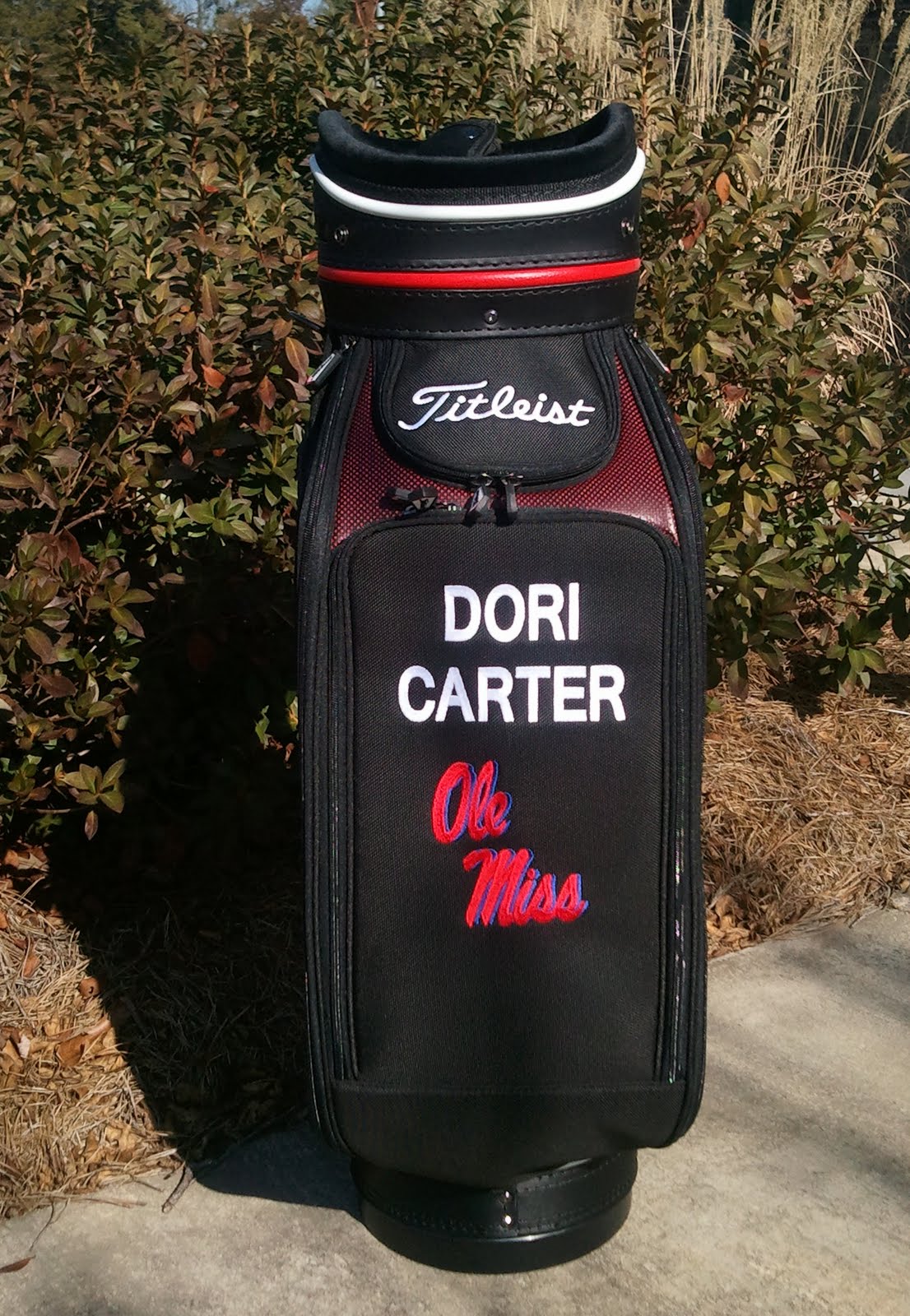 Olemisssportsblog Ole Miss Headed To The Lpga Tour Will Be Carrying Ole Miss With Her Everywhere She Travels During Rookie Season On The Lpga Tour This Year Check Out Newly Designed Golf Bag