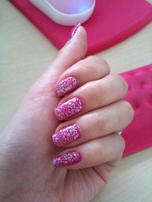 [Fuchsia+Pink+Nails.jpg]