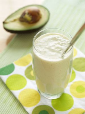 [AvocadoCalpisMilkYogurtJuice.jpg]