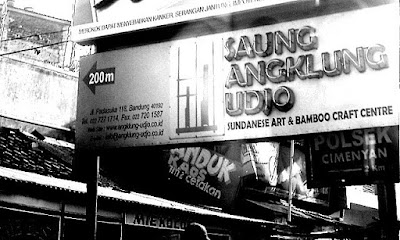  Saung Angklung Udjo Signboard 