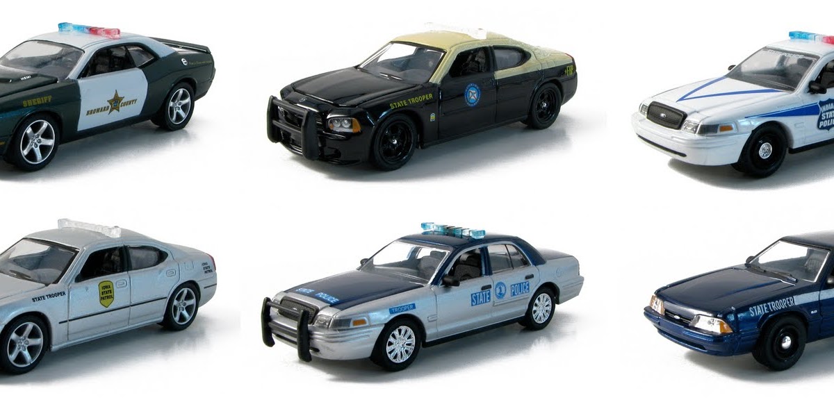 Hallsguide Diecast Blog GreenLight's Hot Pursuit Series 4