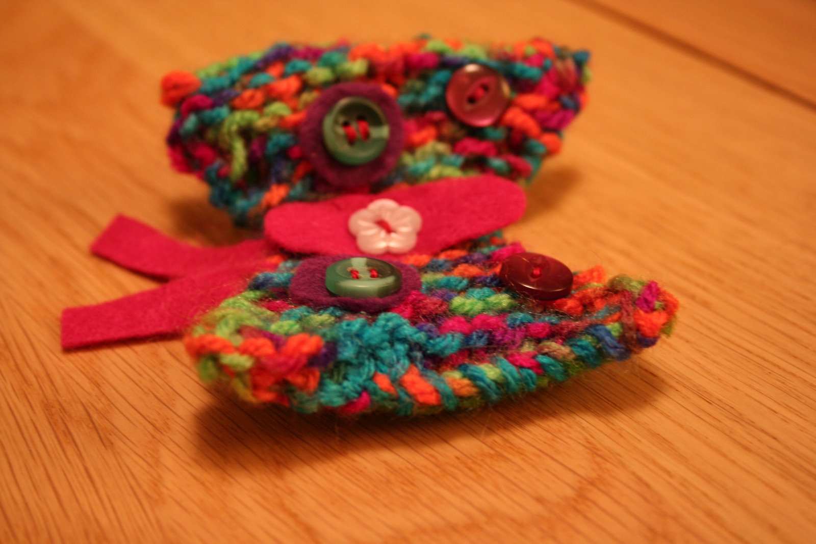 [knitted+butterfly.JPG]