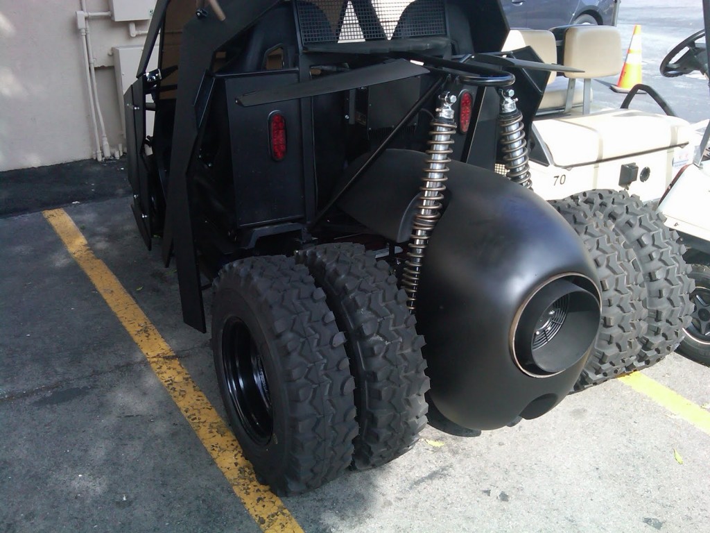 Gfest Christopher Nolan's Batmobile Golf Cart is Amazing