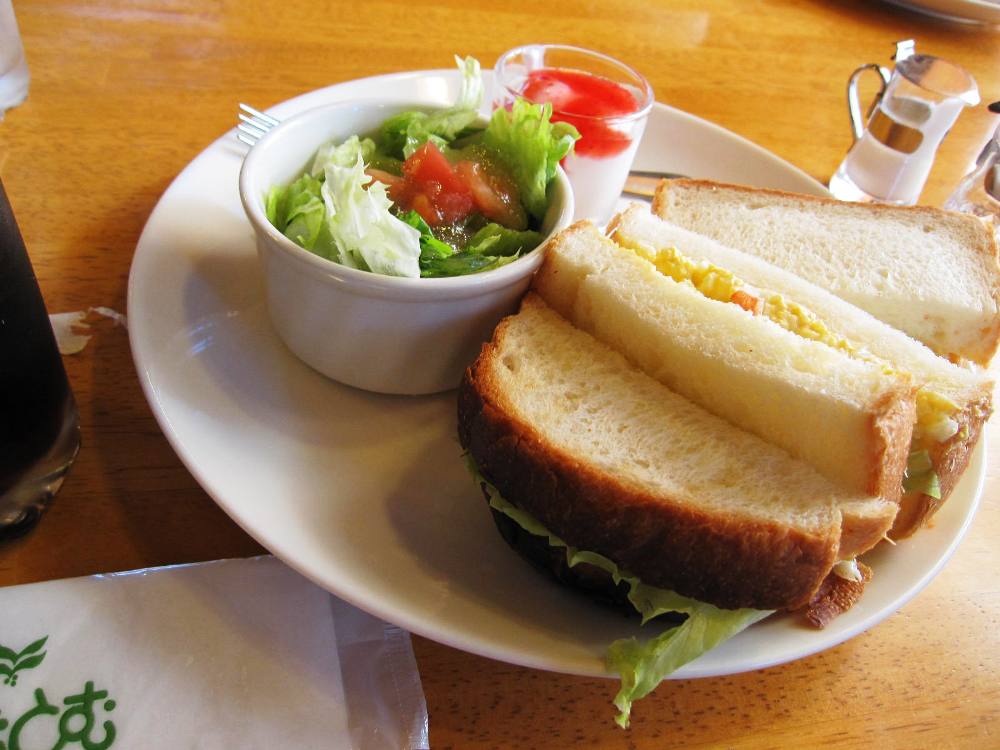 Inside Japan TomTom (Coffee shop)