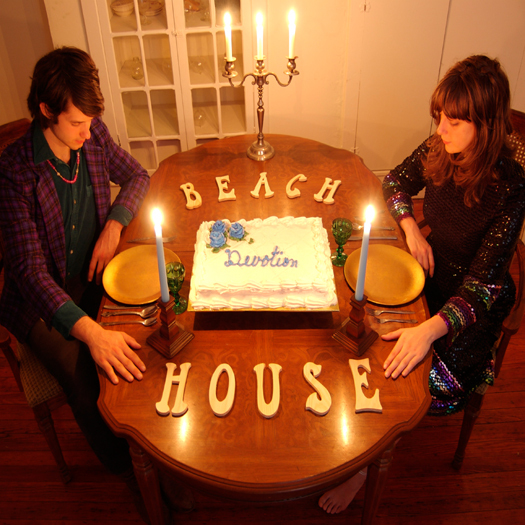 [38903.beachhousesmall.jpg]