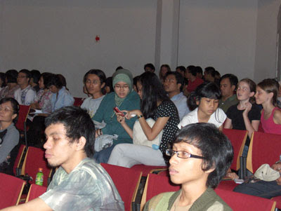 Menjelang pemutaran sesi kedua.