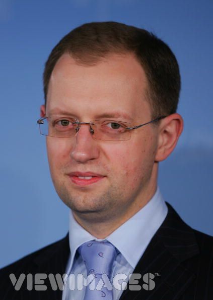 [Arseniy_Yatsenyuk.jpg]