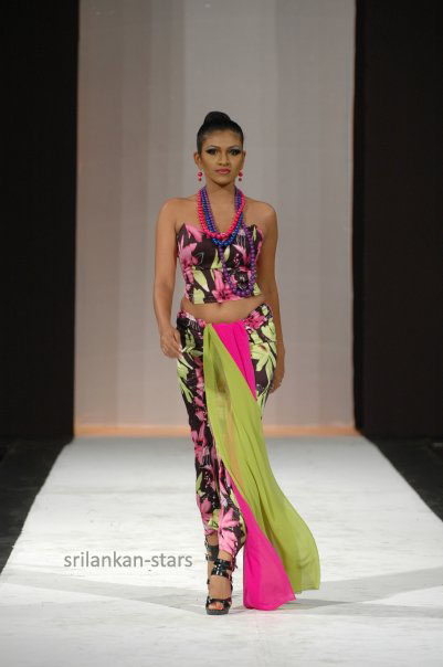 [Sharmini+Silk+Wrap.jpg]
