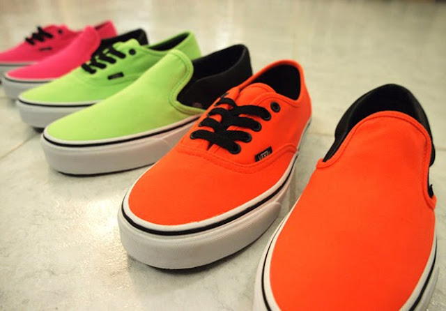 Trend Rebajas: NEON.... The NEON comes with everything!