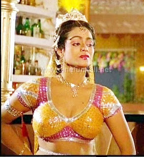 Tamil Actor Sri Divya Nude In Images - à°¤à±†à°° à°µà±†à°¨à±à°•: Disco Santhi