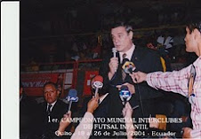 INAUGURACION DEL PRIMER CAMPEONATO MUNDIAL INTER CLUBES DE FUTSAL INFANTIL QUITO - 2004
