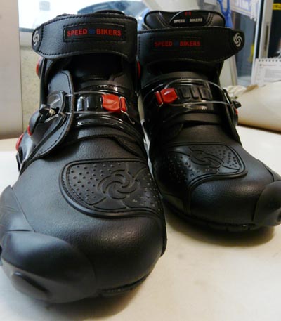 biker boots cut out