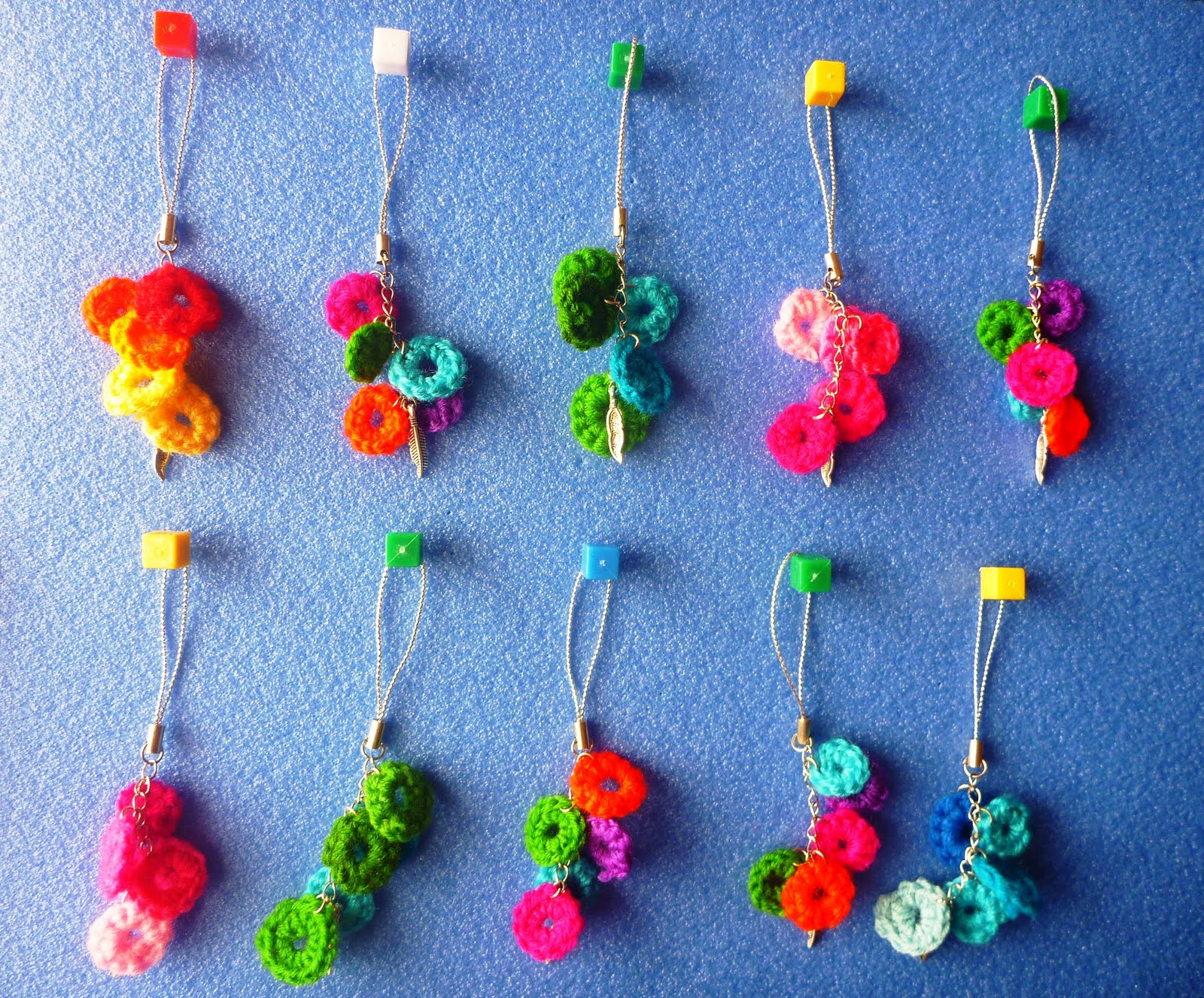 Life is like a rainbow Crochet Crazee Dangling Handphone Charm?