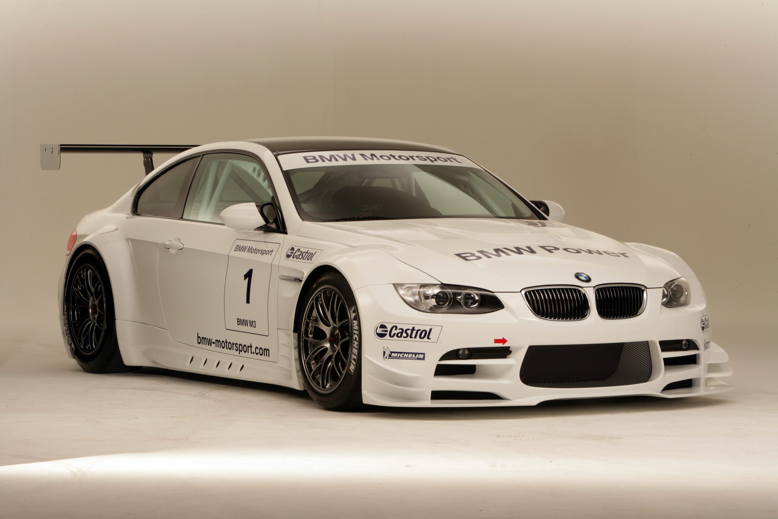 2012 cars wallpaper: 2009 BMW M3 Race Version Motor Car 