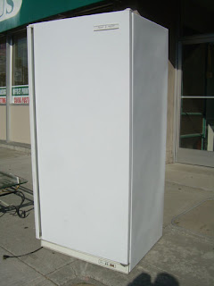 Uhuru Furniture Collectibles Sold Quality Commercial Freezer 150