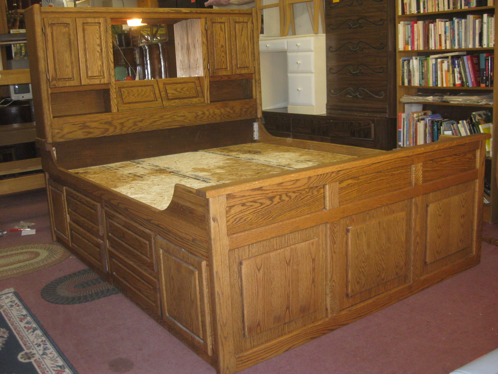 Uhuru Furniture Collectibles Sold, King Captains Bed