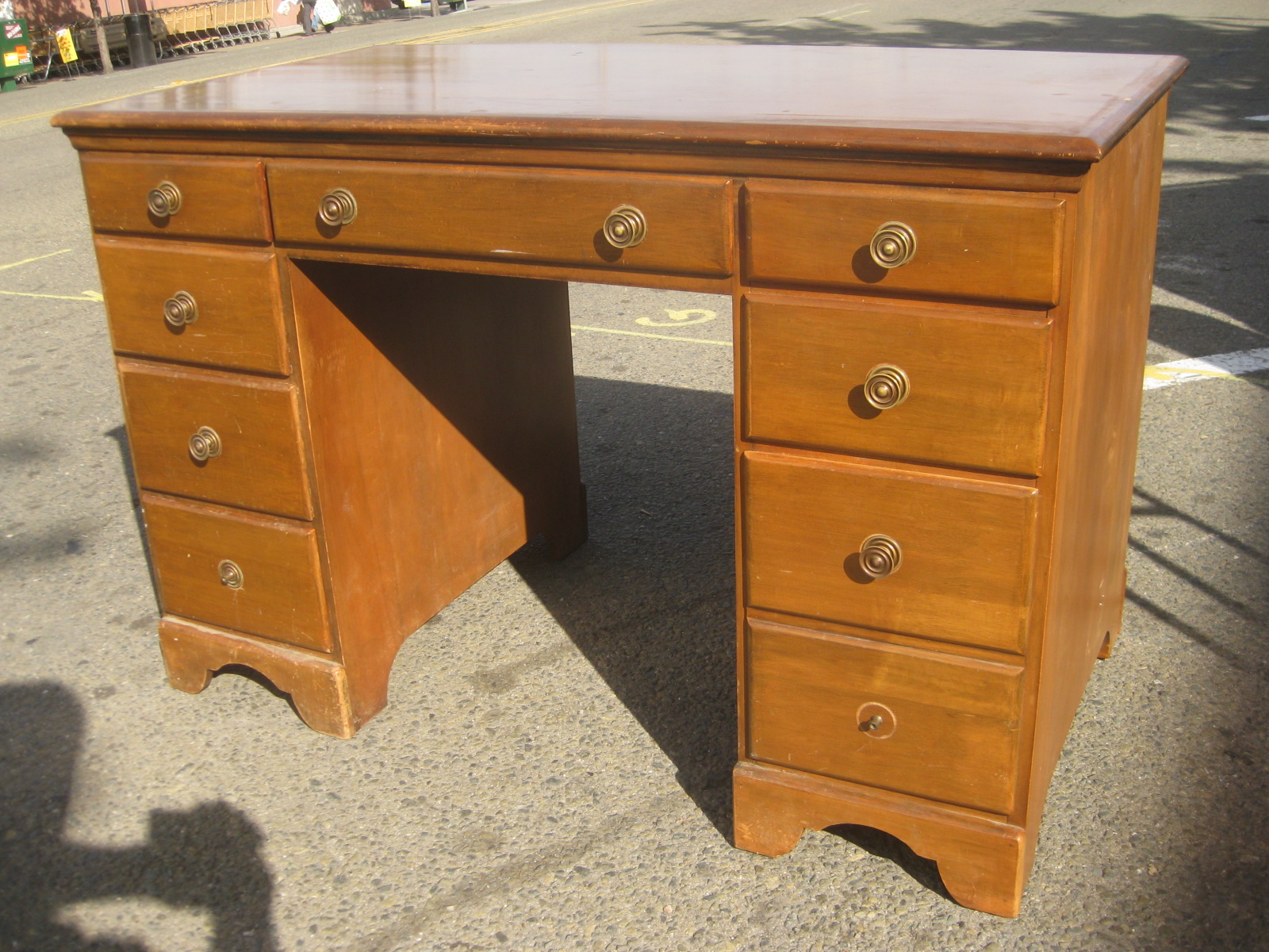 UHURU FURNITURE & COLLECTIBLES SOLD Maple Desk 70