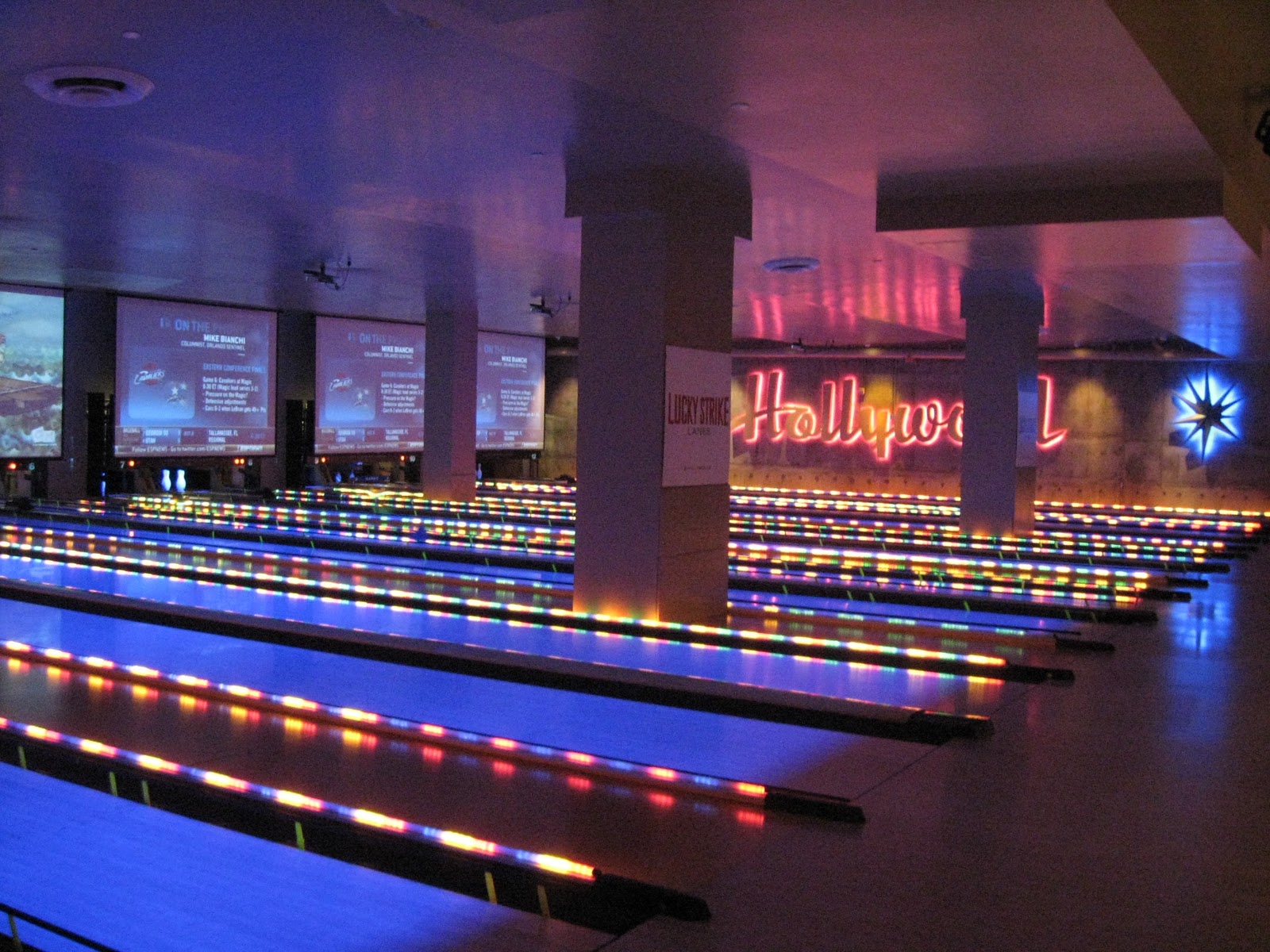 la live bowling lucky strike la live bowling lucky strike
