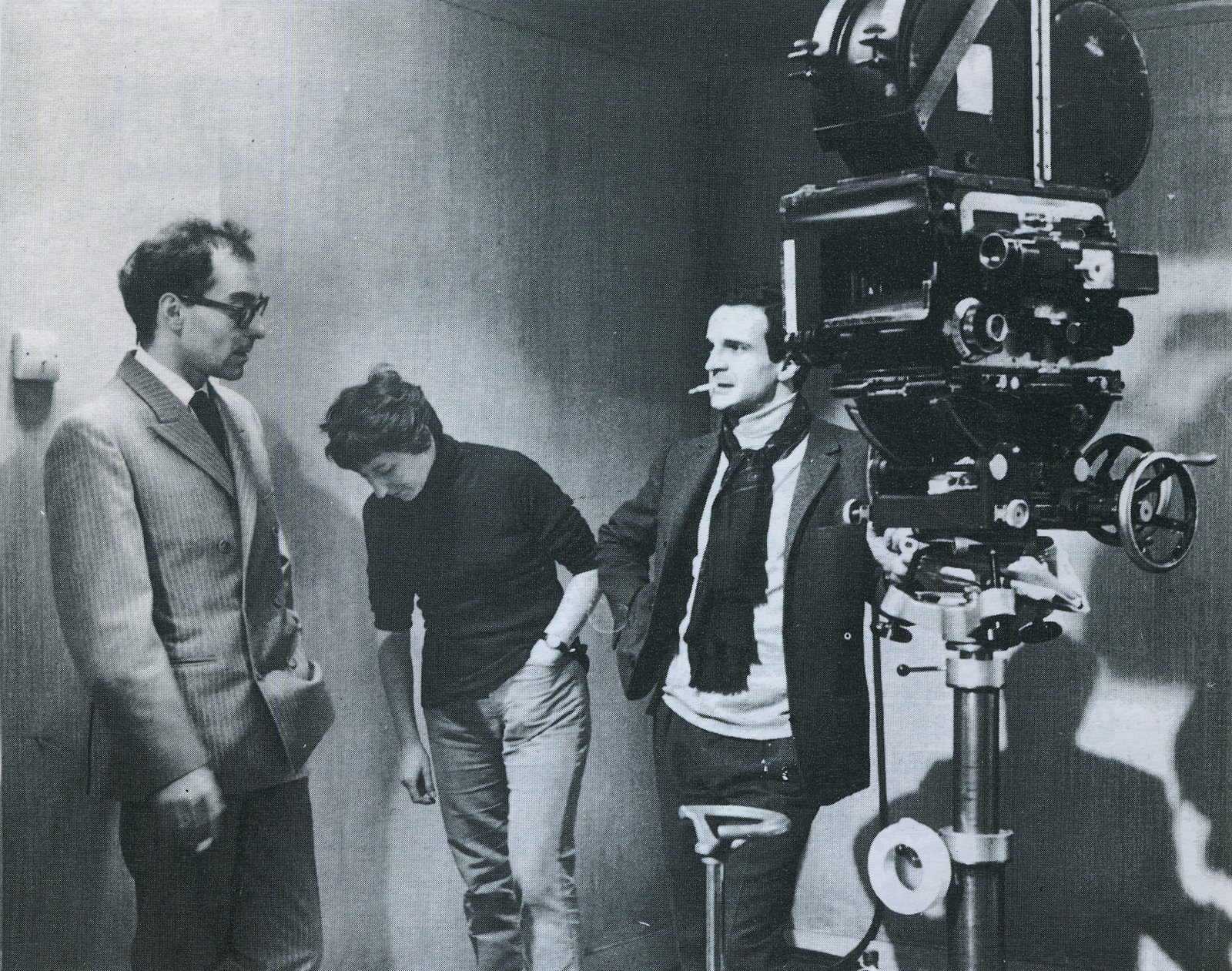[truffaut+godard+451+high.jpg]