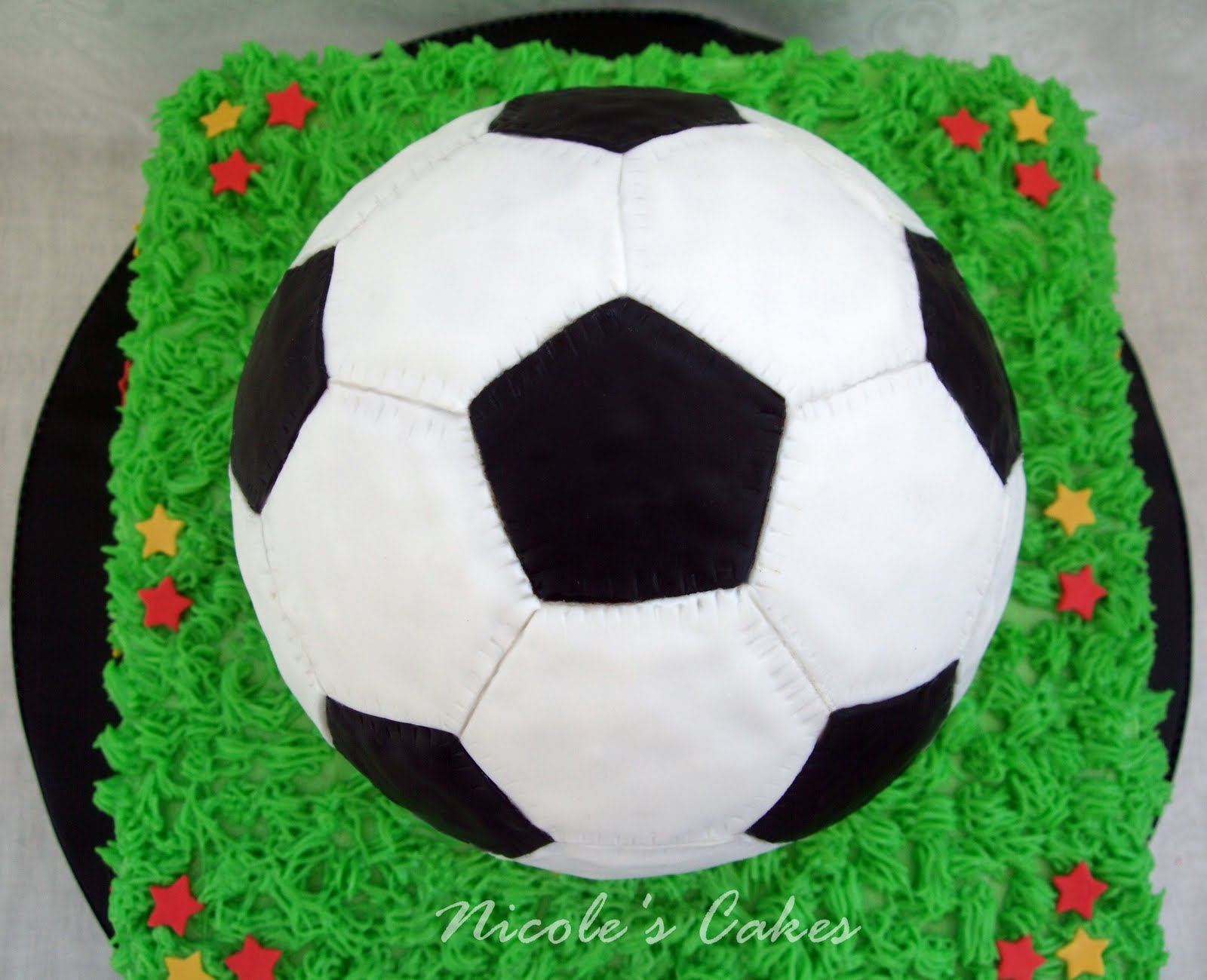 How To Make A Soccer Ball Cake 23