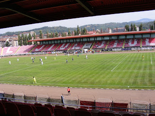 stadioaneromania-stadioane-liga-2-seria-vest-stadionul-jiul