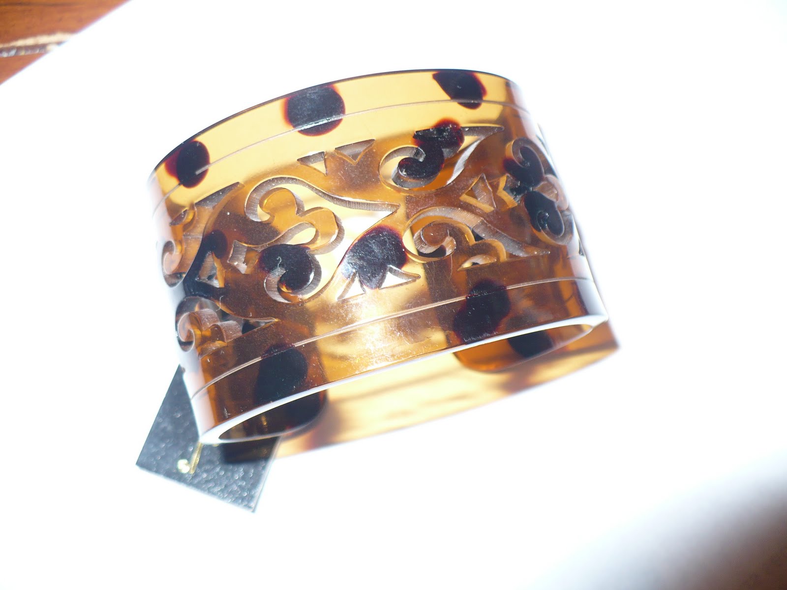 GiGi's Shopping Bag Cookie Lee Cuff