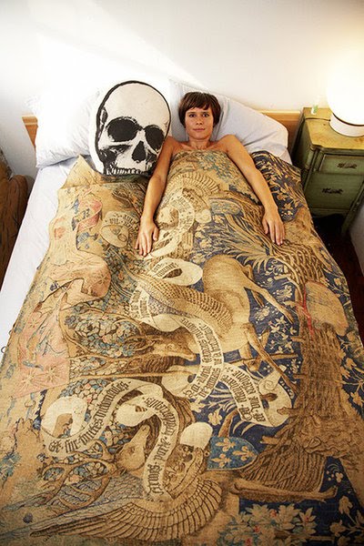 [tapestry+bed.jpg]
