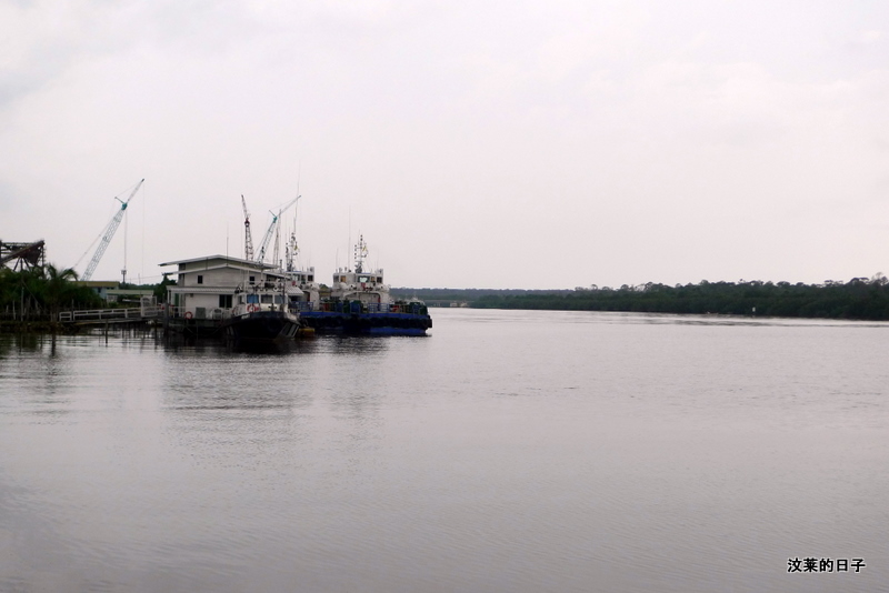 [LX3+rescue+407.jpg]