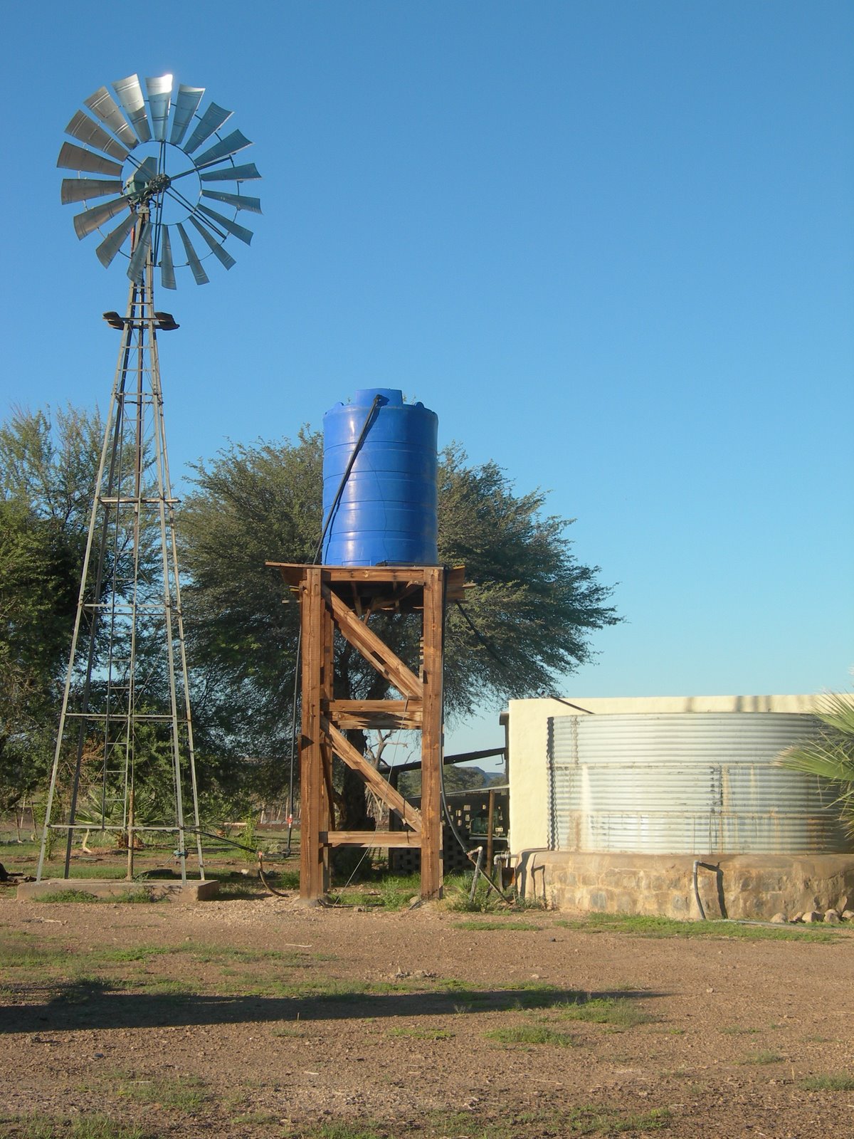 [DSCN3261.JPG]