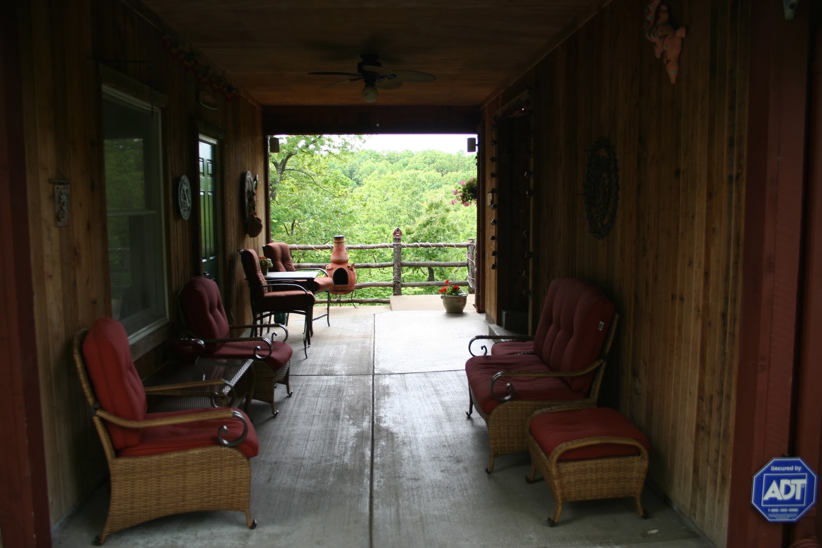 HOUSE FOR SALE (WEST ST. LOUIS COUNTY)