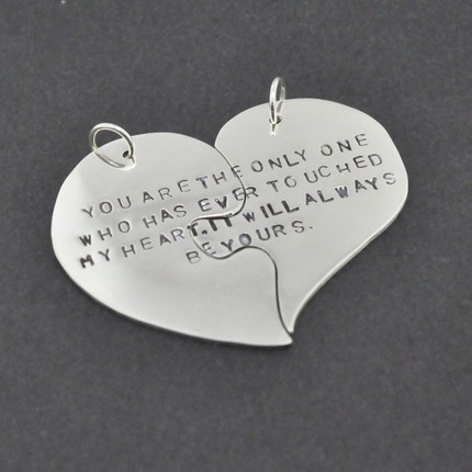 [etsy+heart+necklace.jpg]