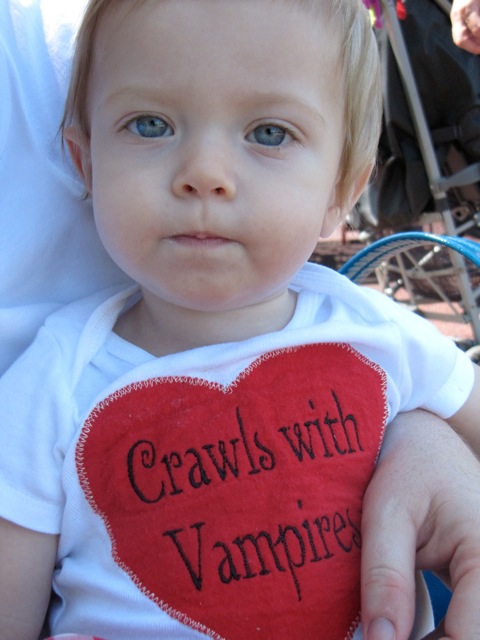 [crawls+with+vamps.jpg]