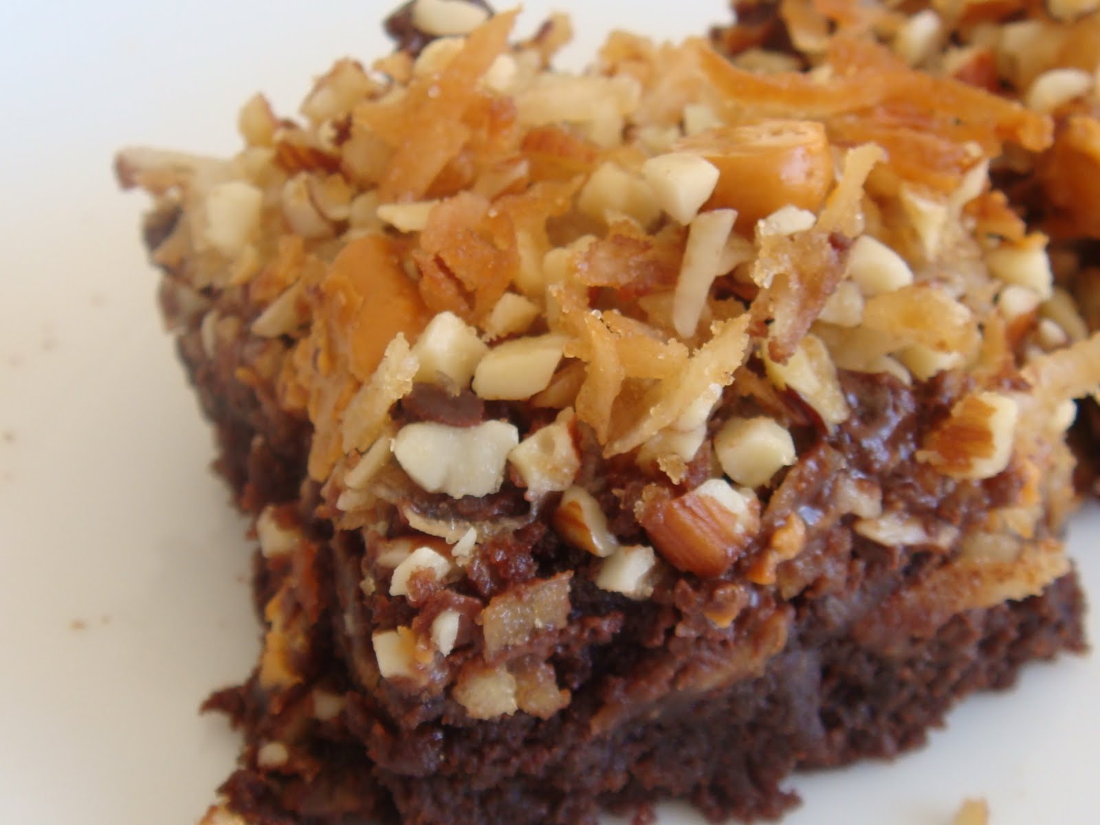 Bake a holic CoconutAlmondCrusted Brownies