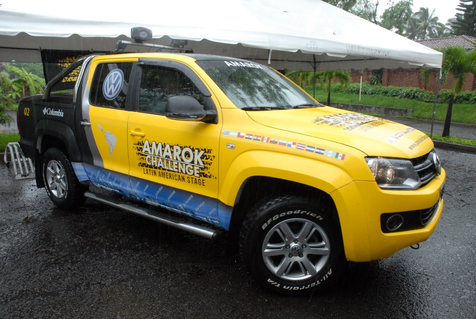BrandMedia El Salvador Amarok la nueva pick up de Volkwagen une