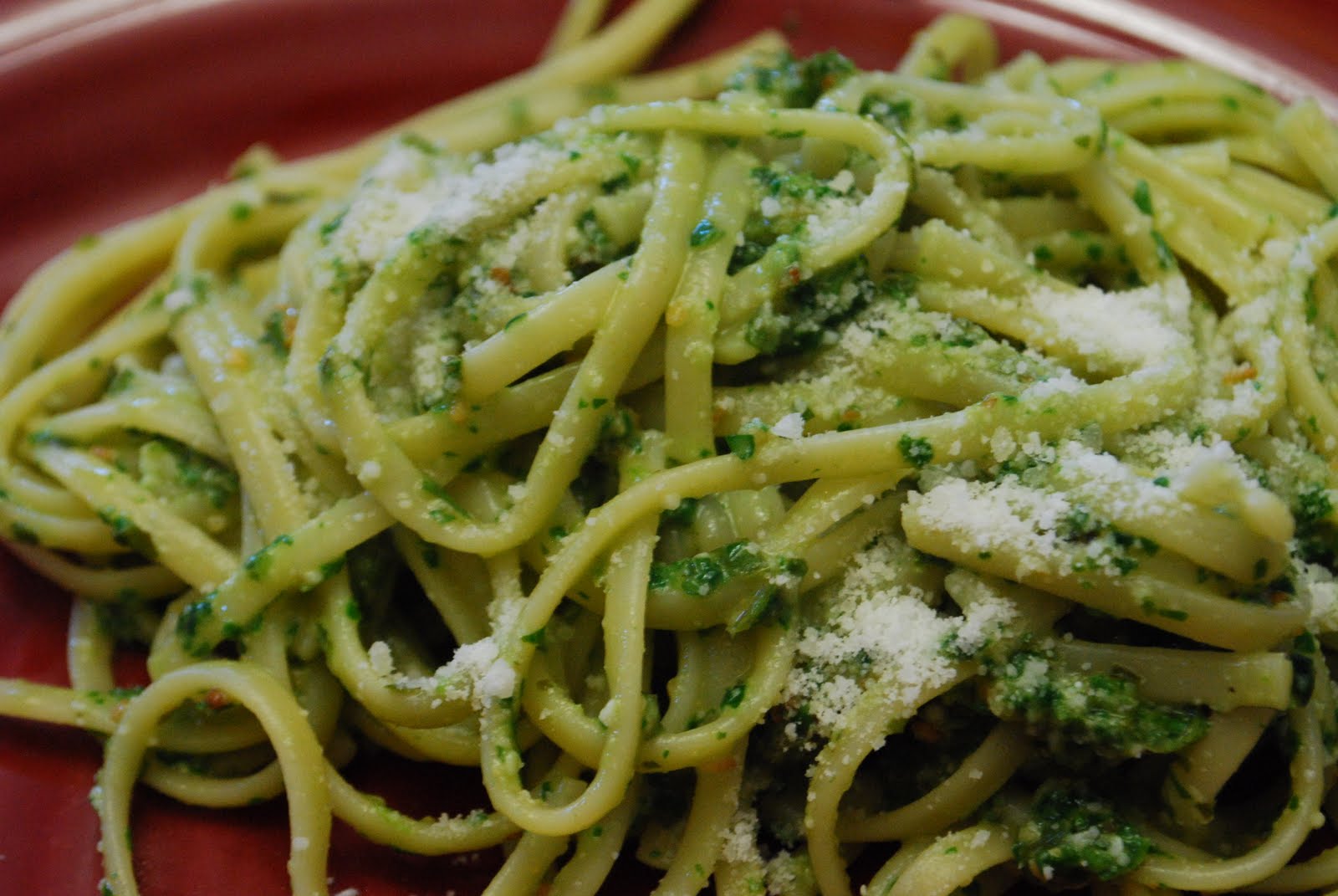 "Pointless" Meals Basil Spinach Pesto Linguini