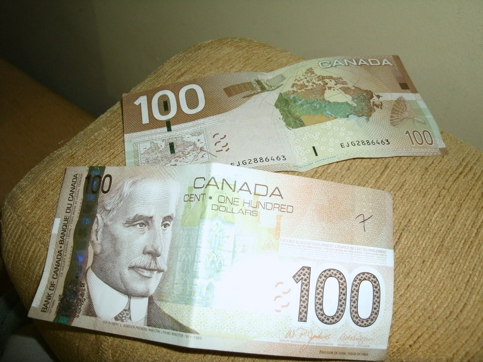  Devassando o Canadá Dolar Canadense