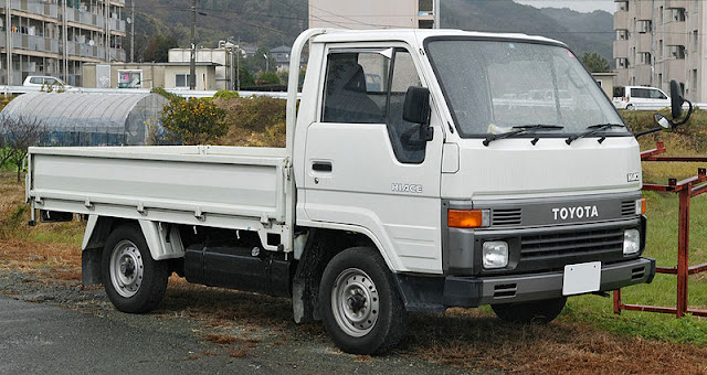  Toyota Hiace Third Generation