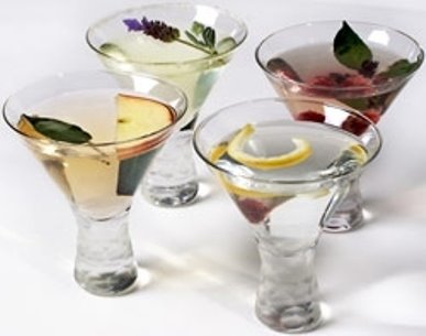 [TRU-Organic-cocktails-image.JPG]