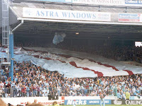 1994-04_Last_Kippax_MatchFlag.jpg