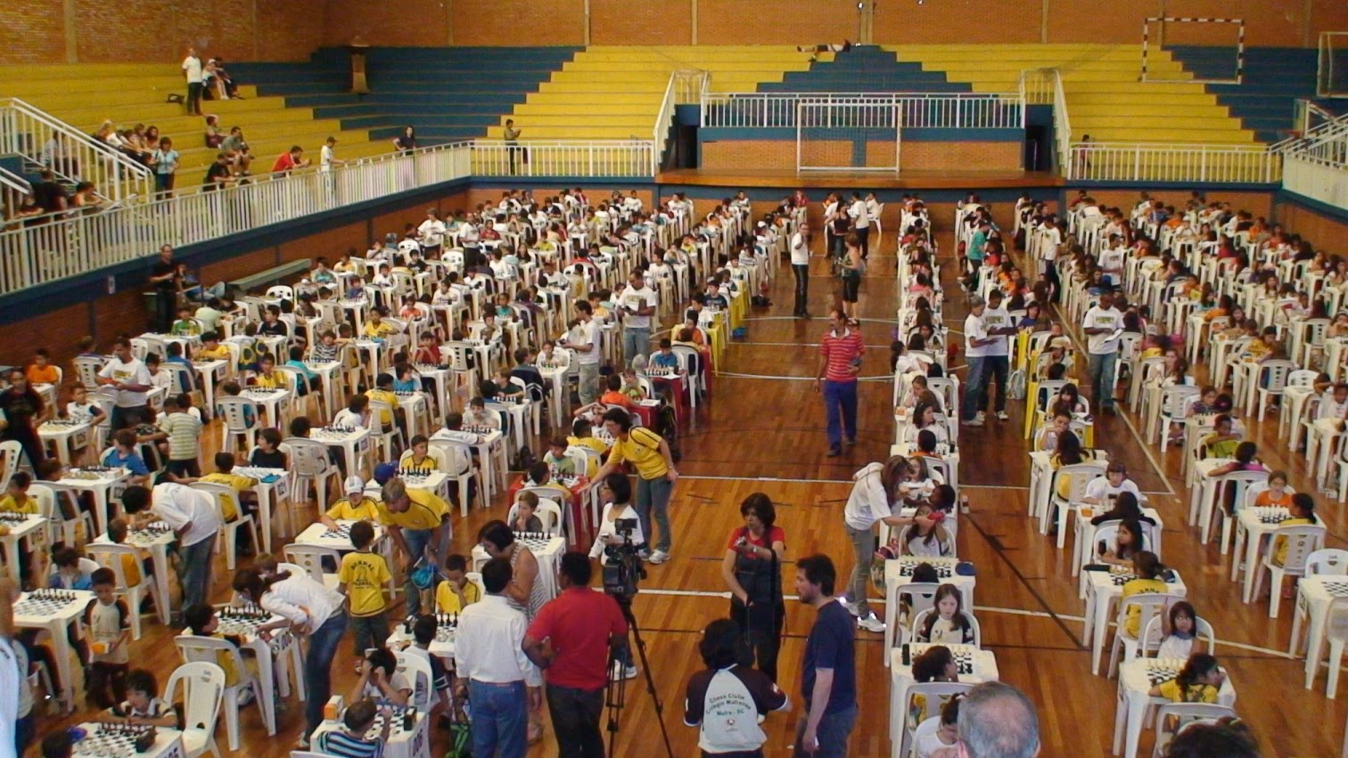 File:Campeonato Brasileiro de Xadrez Escolar 2011.JPG - Wikimedia