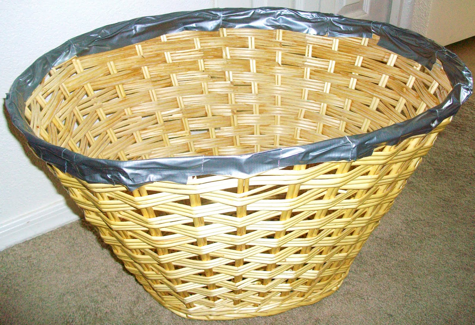 Delight Inspired Round Basket Liner Tutorial