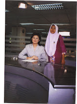 Bersama pembaca berita TV3