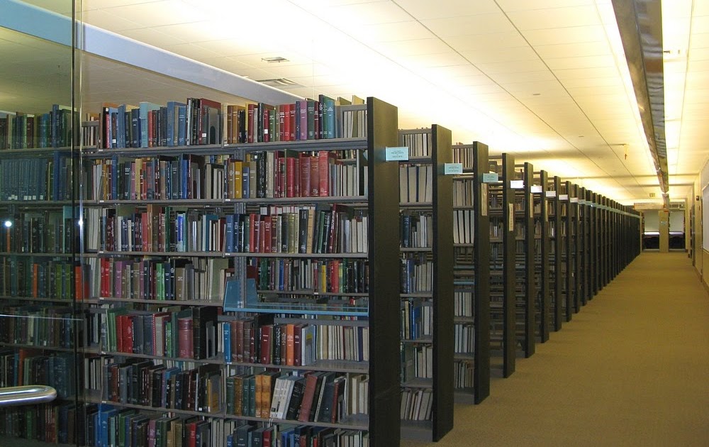 Сайт библиотека университета. Наропа университет библиотека. Библиотека вуза. Книгохранилище библиотеки. Библиотека в институте.