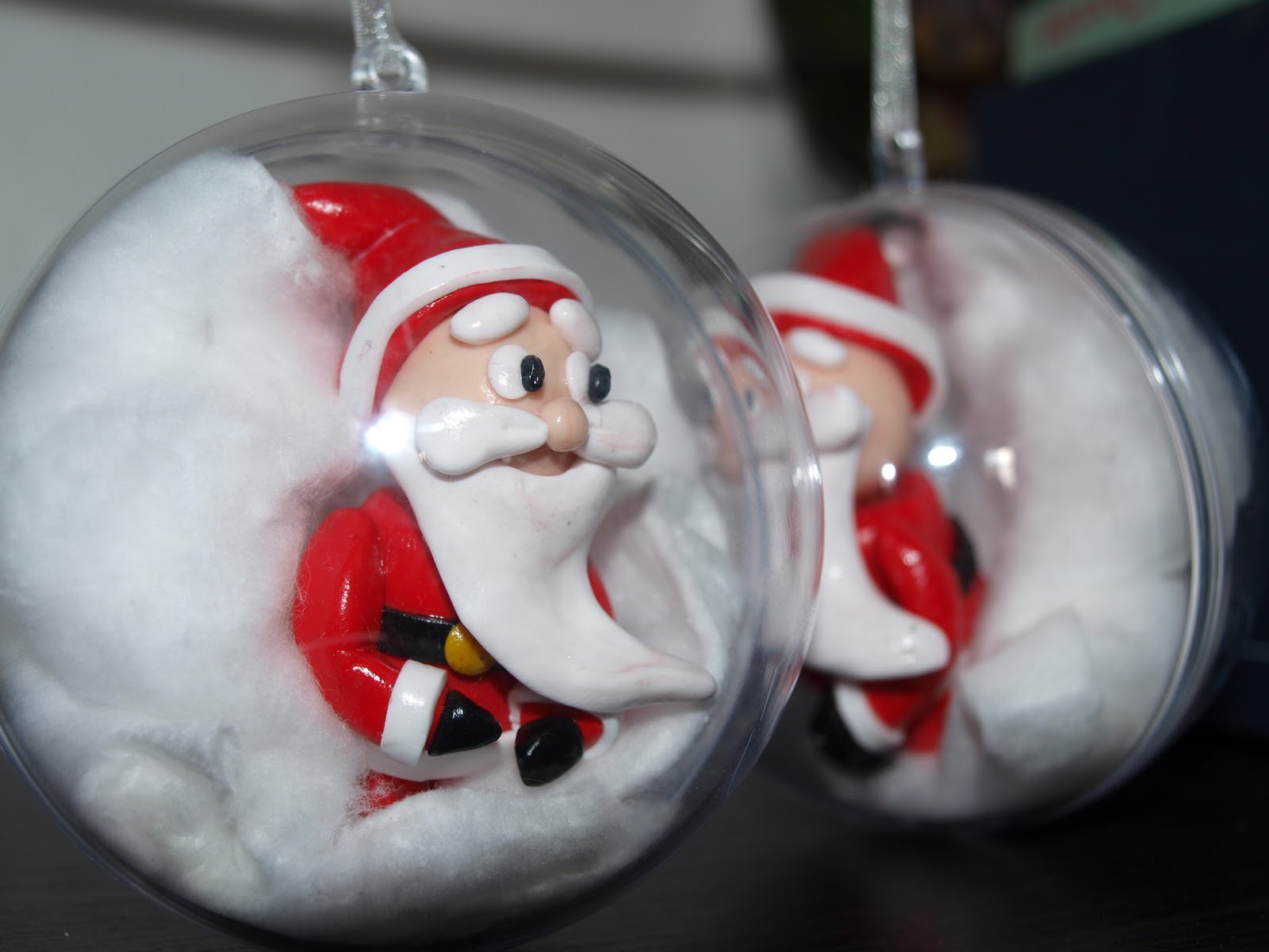Les créations Fimo d'Alexandra: Boule de noël Père Noël