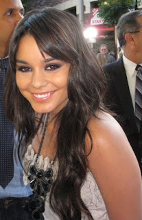 La religión de Vanessa Hudgens - Cine para Católicos