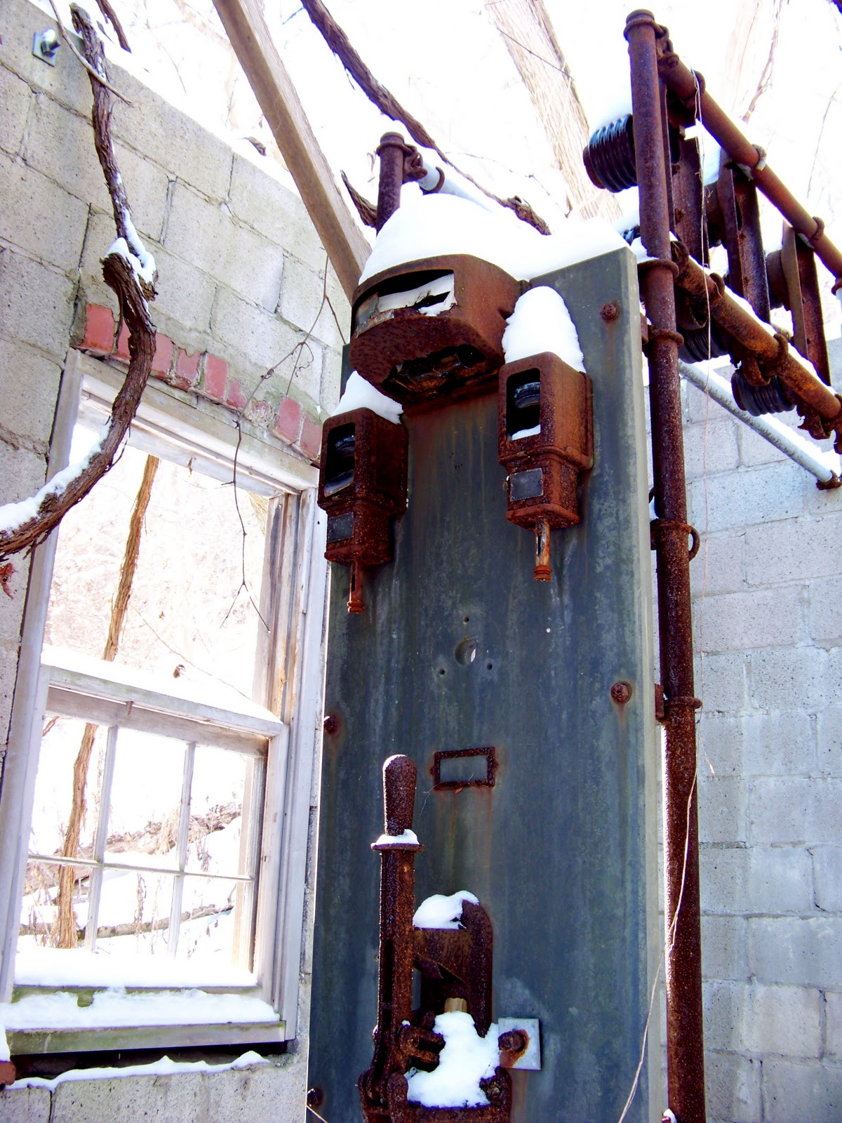 SWPA Rural Exploration A winter walk down the Rices Landing, PA rails