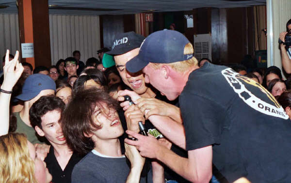 [07I+May+3+Friendly+Fire+Chiptooth.jpg]