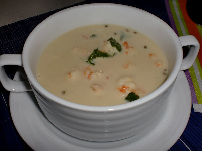  Caldo de Gambas con Cilantro 