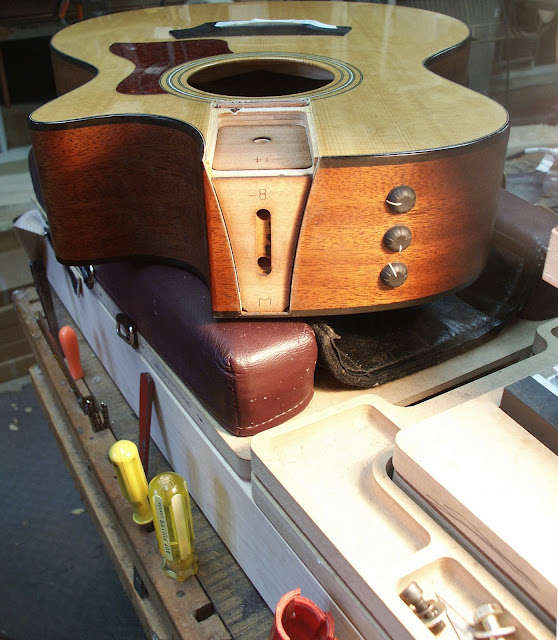 McConville Guitars : Free Taylor guitar Neck Reset + Fret dress + Setup